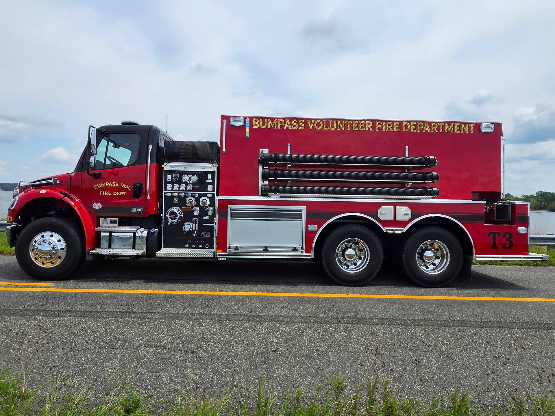 Tanker 3 — BVFD water tanker, driver side