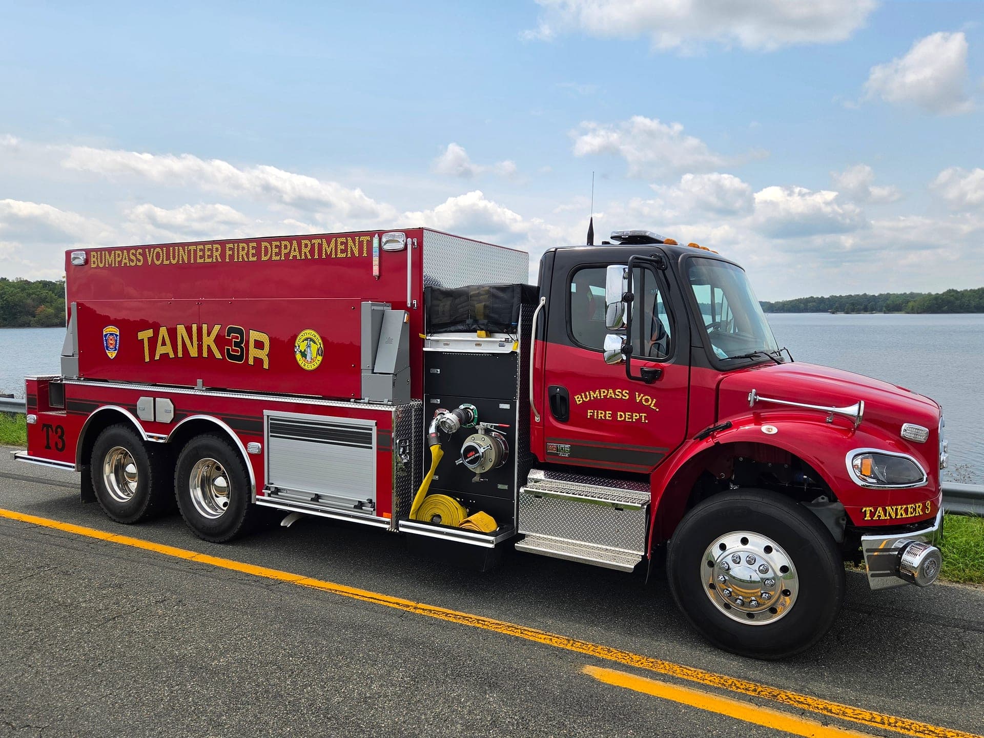 Tanker 3 — BVFD water tanker, officer side