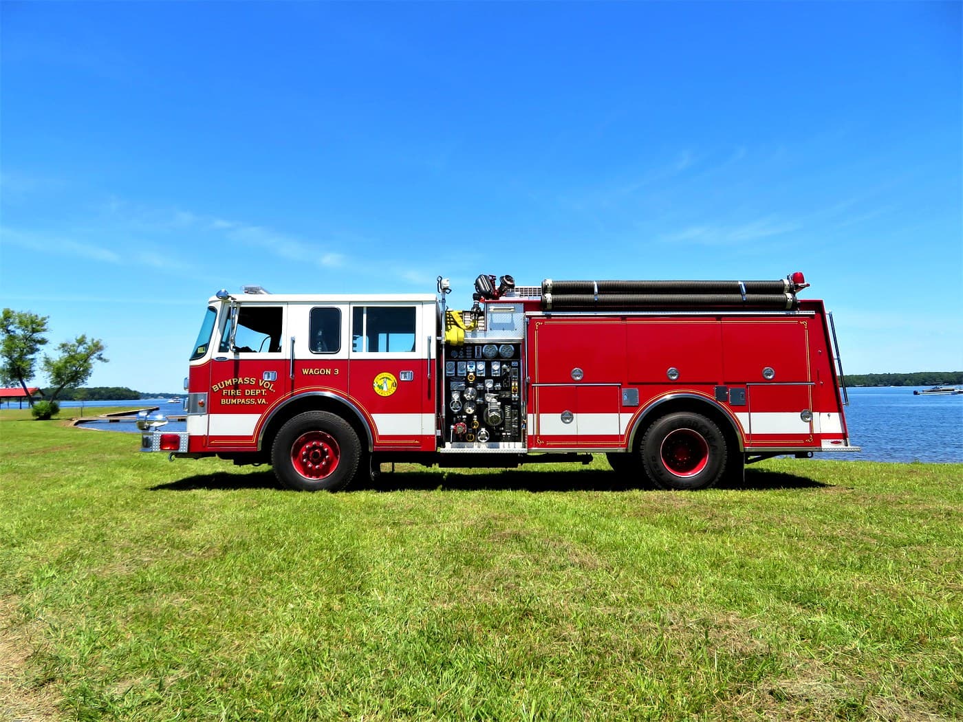 Wagon 3 — BVFD pumper-tanker, side view